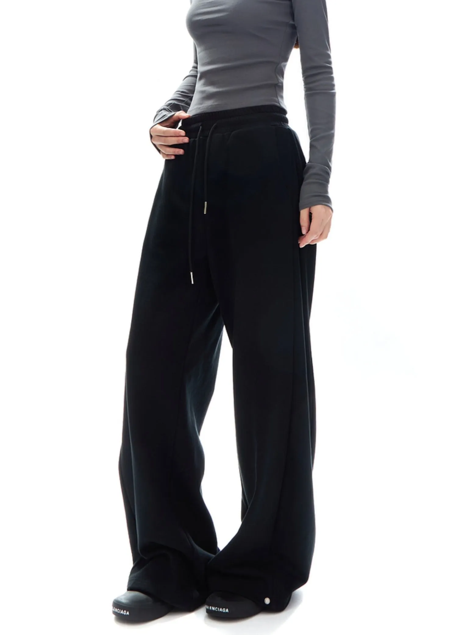 Relaxed Wide-Leg Sweatpants