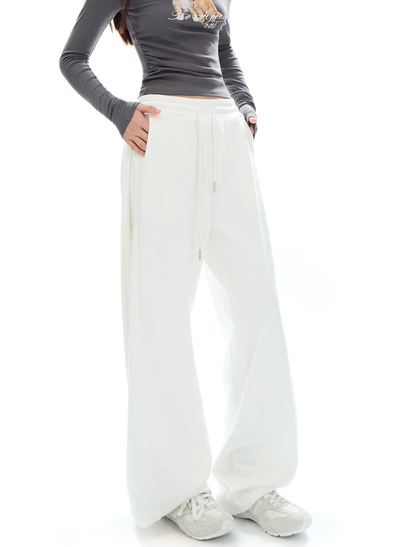 Relaxed Wide-Leg Sweatpants