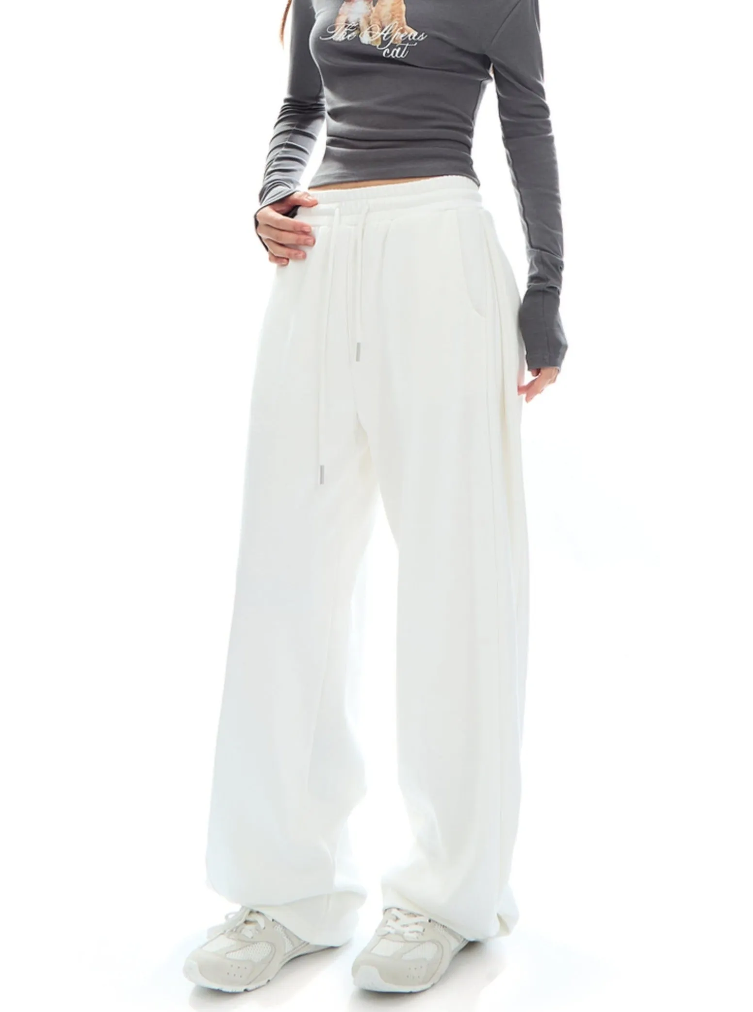 Relaxed Wide-Leg Sweatpants